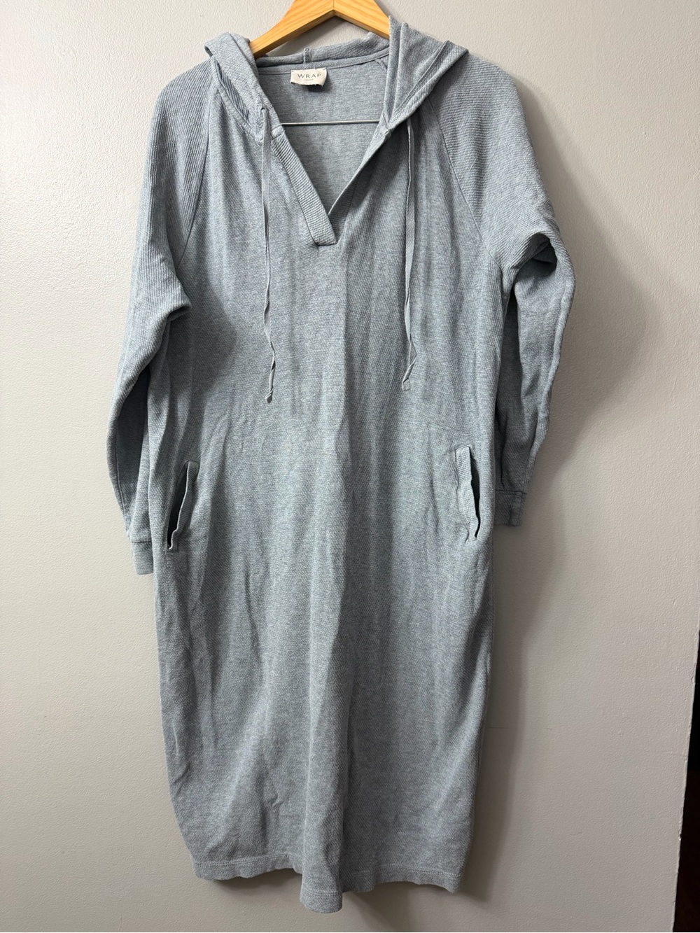 Wrap Lindon Light Gray Hooded Maxi Dress 10